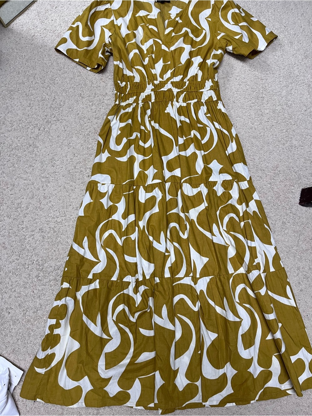 Women's Olive Green & White Printed Short Sleeve Midi Dress